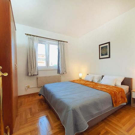 Panorama Apartment Tar-Vabriga ภายนอก รูปภาพ