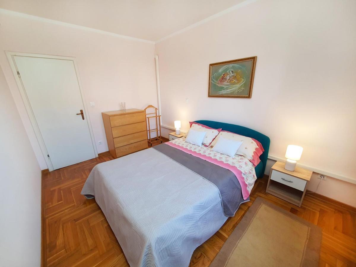 Panorama Apartment Tar-Vabriga ภายนอก รูปภาพ