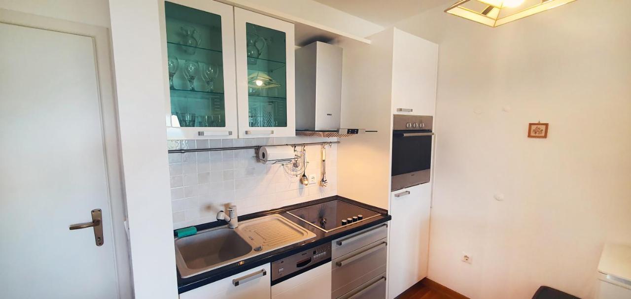 Panorama Apartment Tar-Vabriga ภายนอก รูปภาพ